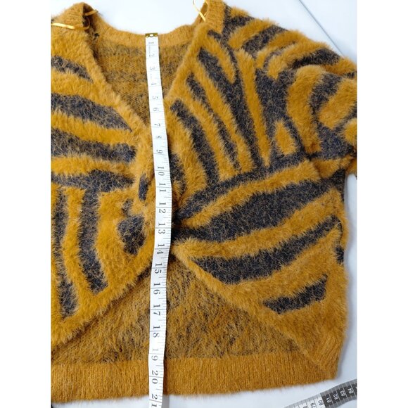 Bluivy Tiger Stripe Fuzzy Cardigan Sweater M Viscose & Nylon - Picture 4 of 6